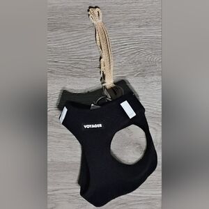Voyager Black Dog Harness Medium Size